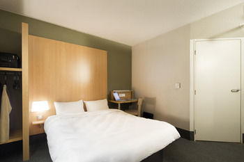 BandB Hotel Paris ChAtillon